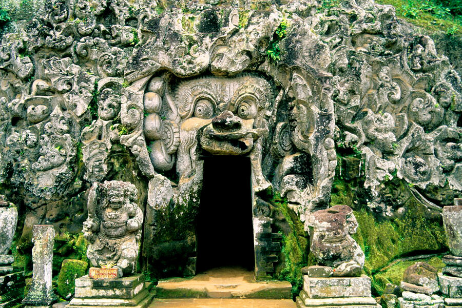 Goa Gajah Elephant Cave, Bali