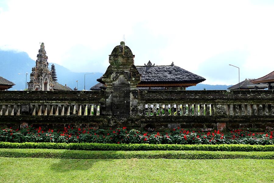 Balinese water temple architecture